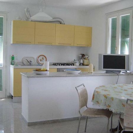 Sweet Helen With Sea View Apartamento Levanto Exterior foto